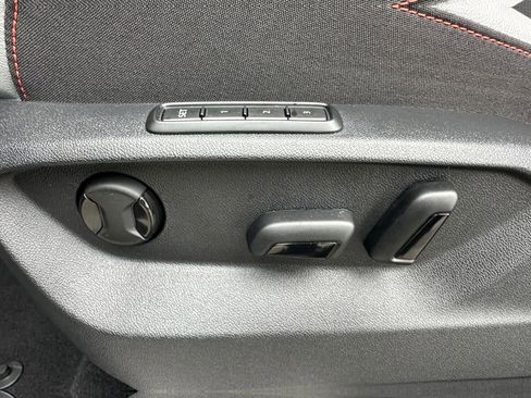 Used 2024 Volkswagen Atlas Peak Edition SEL image 10