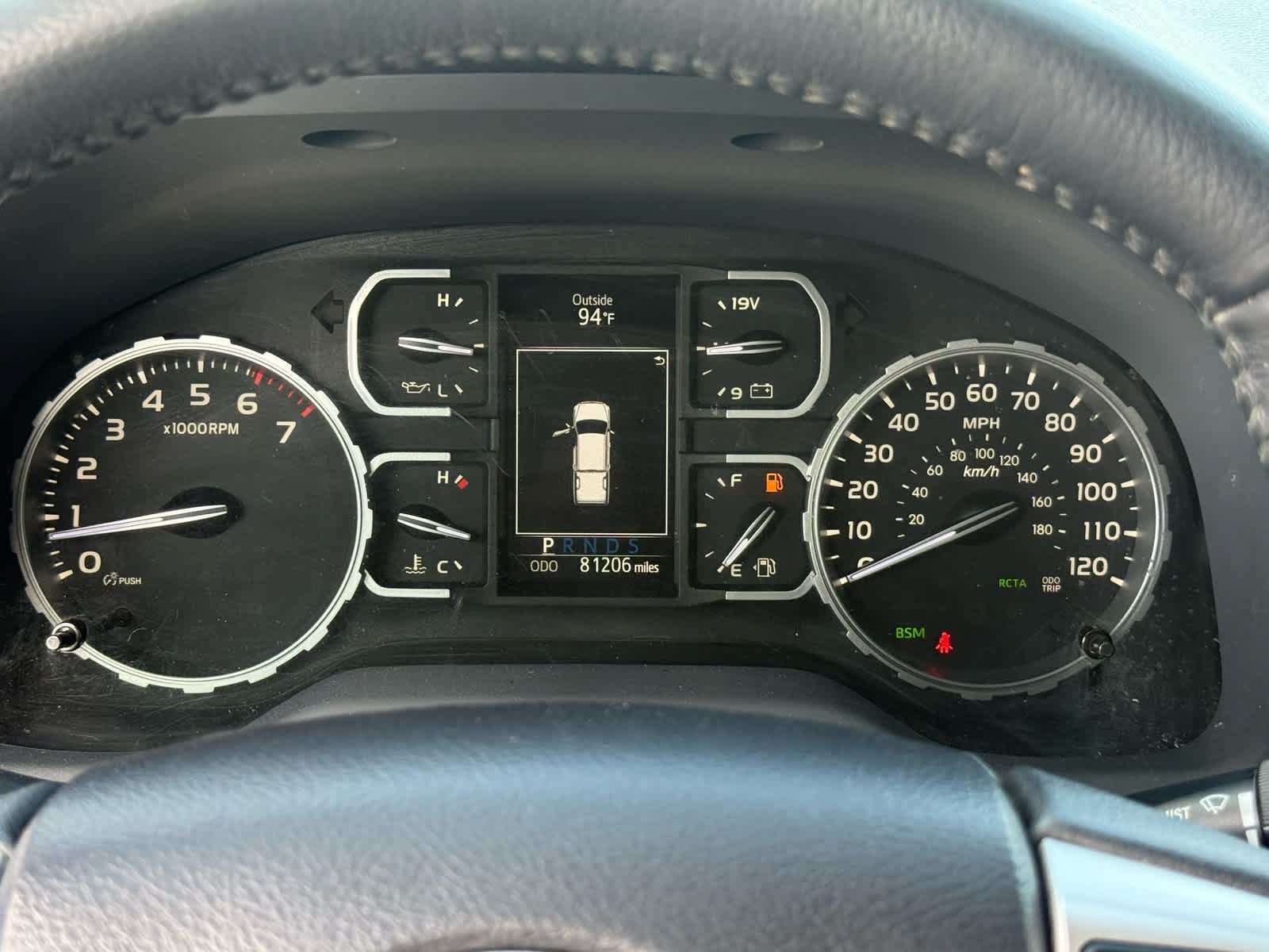 Used 2021 Toyota Tundra Limited w/ Limited Premium Package AWD/4WD image 20