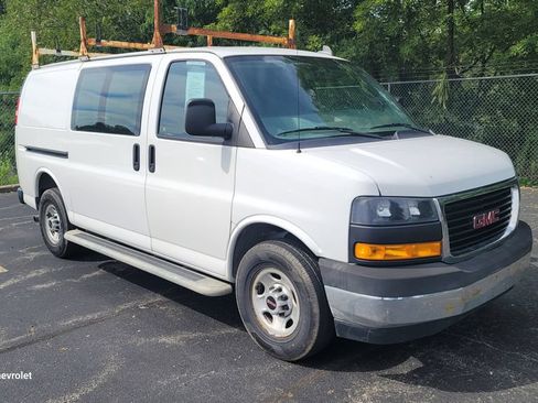 Used 2021 GMC Savana 2500 w/ Driver Convenience Package RWD image 8