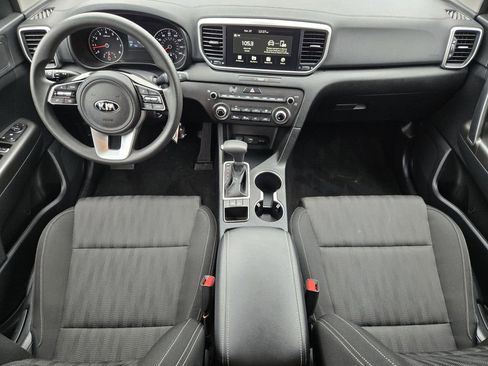 Certified 2022 Kia Sportage LX image 5