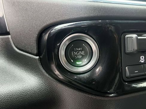 Used 2024 GMC Sierra 1500 Elevation w/ Preferred Package image 30