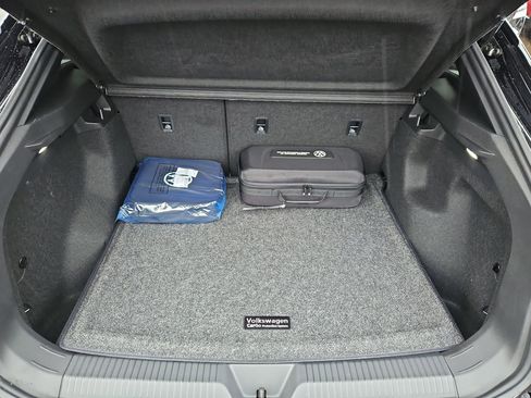 New 2026 Volkswagen ID.4 Pro image 25