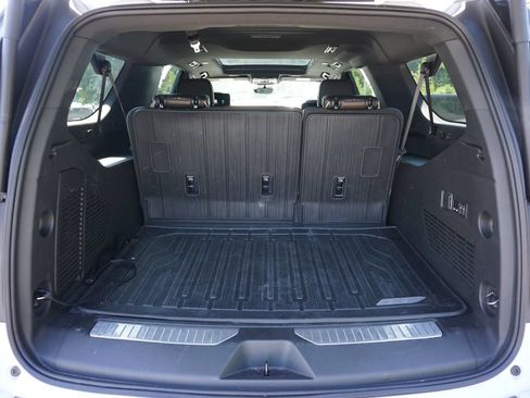 Used 2026 GMC Yukon XL Denali Ultimate AWD/4WD image 33