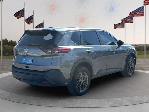 Used 2021 Nissan Rogue S FWD image 5