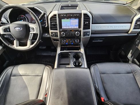 Used 2019 Ford F350 Lariat w/ Lariat Ultimate Package AWD/4WD image 23
