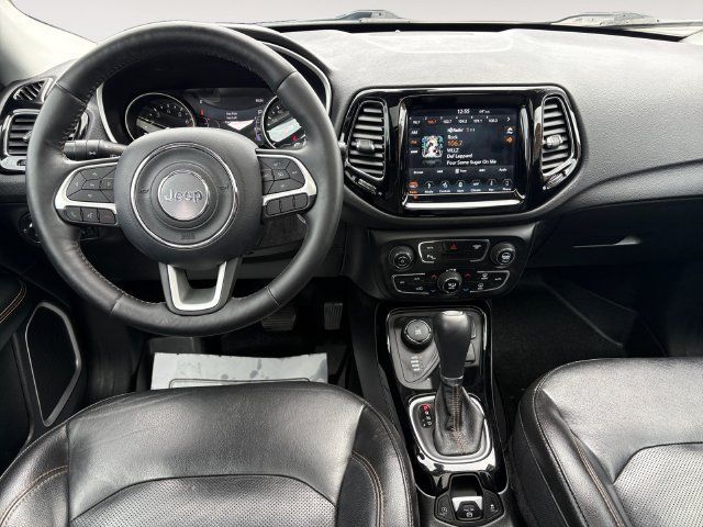 Used 2018 Jeep Compass Limited w/ Navigation Group AWD/4WD image 7