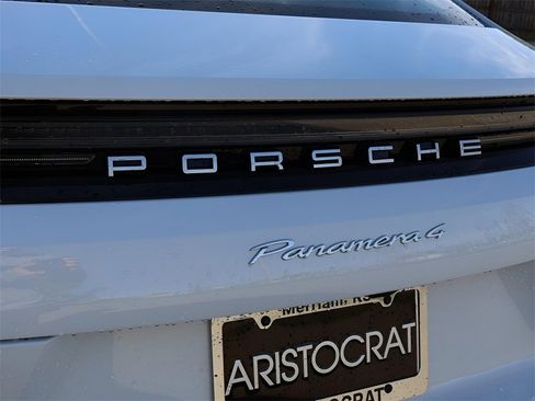 New 2026 Porsche Panamera image 6