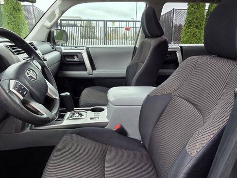 Used 2011 Toyota 4Runner SR5 AWD/4WD image 8