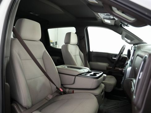 Used 2019 Chevrolet Silverado 1500 LT w/ Texas Edition image 45