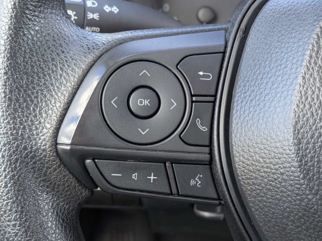 Used 2025 Toyota Corolla LE FWD image 23