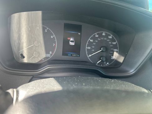 Used 2024 Toyota Corolla LE FWD image 18