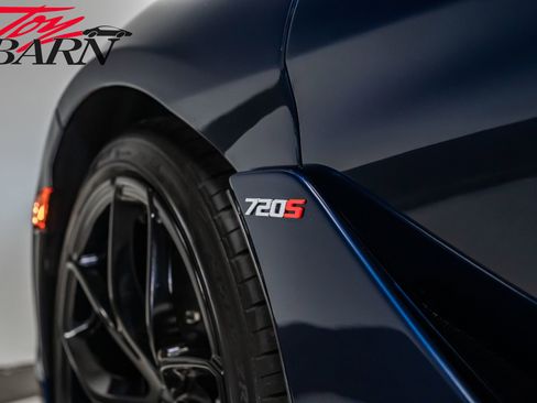 Used 2020 McLaren 720S Performance image 22