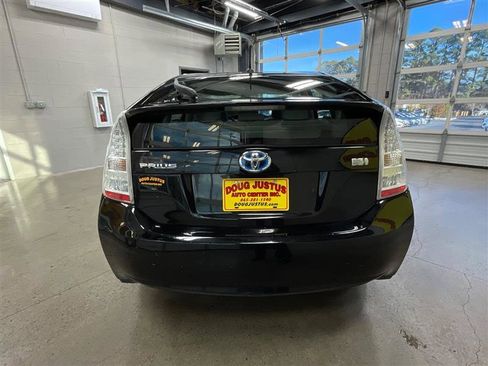 Used 2010 Toyota Prius Two image 4