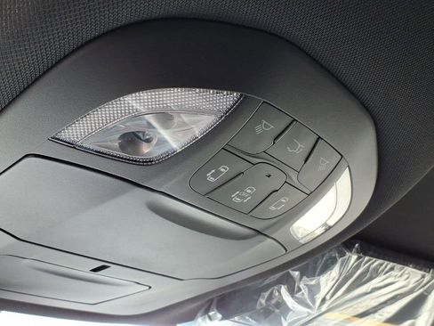 New 2026 Chrysler Pacifica Select image 20