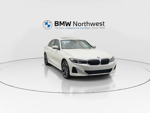 New 2026 BMW 330i xDrive Sedan w/ Parking Assistance Package image 7