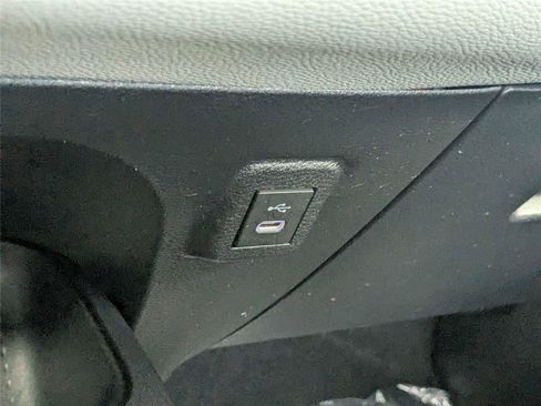 Used 2025 Toyota Corolla LE FWD image 23