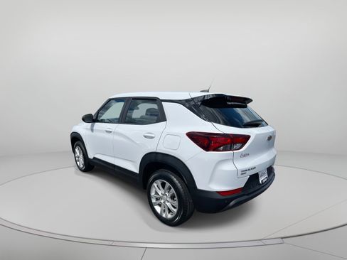 Used 2021 Chevrolet TrailBlazer LS image 6