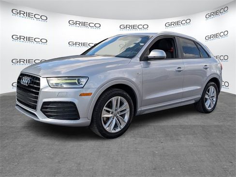 Used 2018 Audi Q3 2.0T Premium w/ Convenience Package image 2