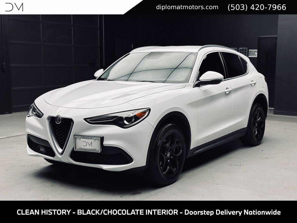 Used 2019 Alfa Romeo Stelvio RWD image 1