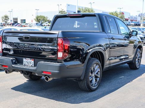 Certified 2025 Honda Ridgeline Sport image 23