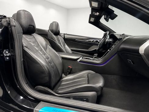 Used 2022 BMW M850i xDrive Convertible AWD/4WD image 17
