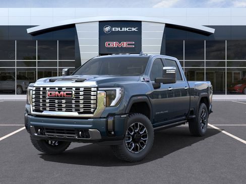 New 2025 GMC Sierra 2500 Denali w/ Denali Reserve Package image 6