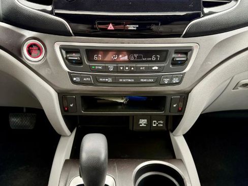 Used 2020 Honda Pilot EX-L image 25