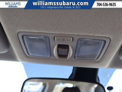 Used 2023 Hyundai Venue SEL w/ Cargo Package FWD image 32