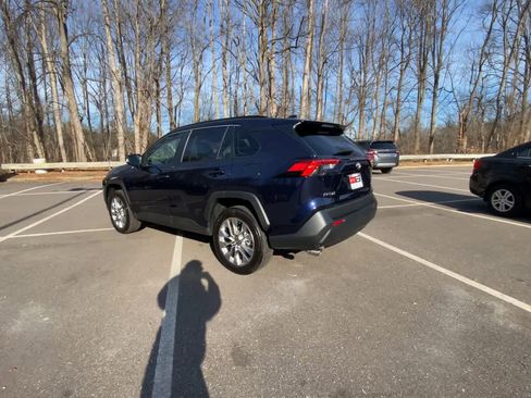 Certified 2025 Toyota RAV4 XLE Premium image 10