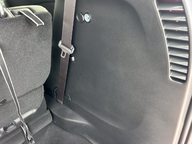 New 2026 Chrysler Pacifica Select FWD image 42