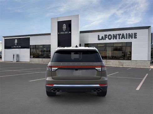 New 2025 Lincoln Aviator Premiere w/ Equipment Group 101A image 5