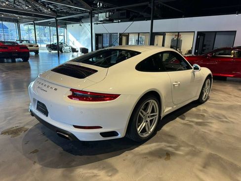 Used 2017 Porsche 911 Carrera image 5