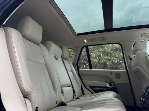 Used 2014 Land Rover Range Rover HSE AWD/4WD image 31