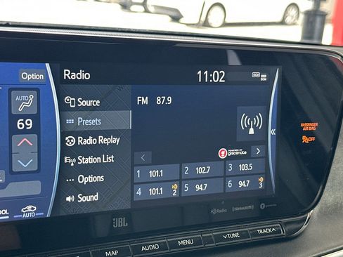 Used 2021 Toyota Mirai RWD image 18