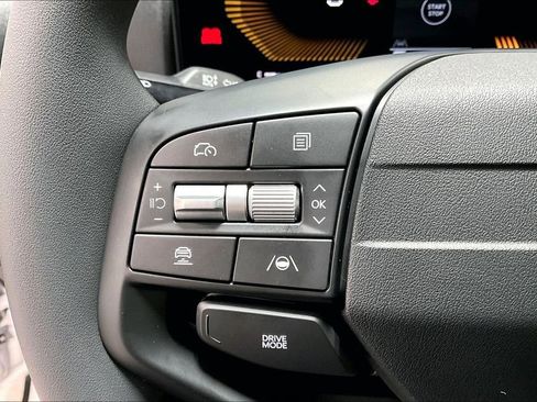 New 2025 Kia K4 LXS image 21