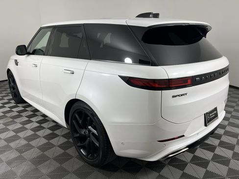 Used 2024 Land Rover Range Rover Sport Dynamic SE AWD/4WD image 10