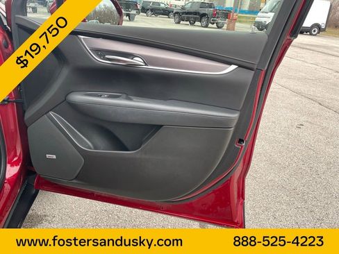 Used 2019 Cadillac XT5 Luxury FWD image 20
