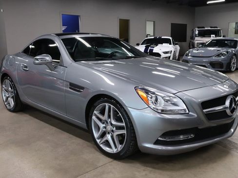Used 2015 Mercedes-Benz SLK 250 image 14