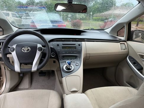 Used 2010 Toyota Prius FWD image 12