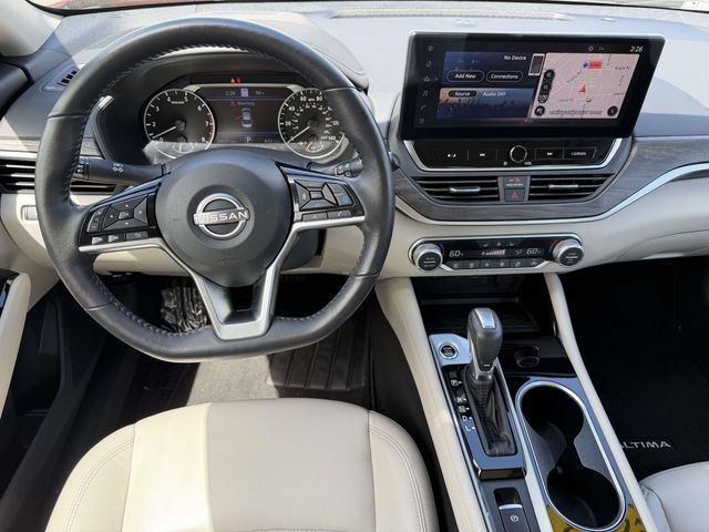 Used 2023 Nissan Altima 2.5 SL AWD/4WD image 14
