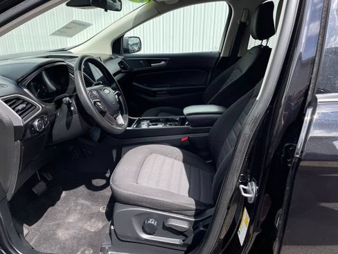 Used 2024 Ford Edge SE AWD/4WD image 9