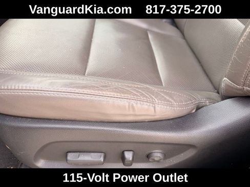 Used 2015 Hyundai Santa Fe Limited w/ Option Group 04 image 15