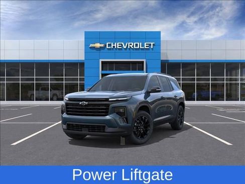 New 2026 Chevrolet Traverse LT image 8