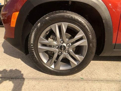 Used 2023 Kia Seltos S image 18