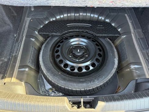 Used 2023 Chevrolet Malibu LT image 23