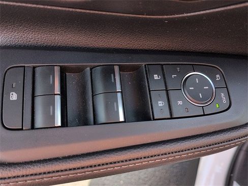 Used 2024 Toyota Grand Highlander Limited image 17