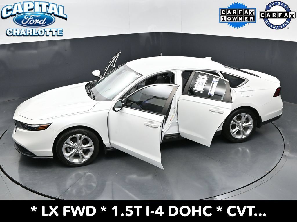 Used 2023 Honda Accord LX image 34