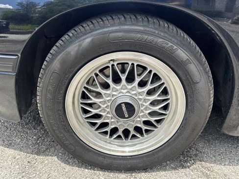 Used 1988 MAZDA RX-7 Convertible RWD image 10