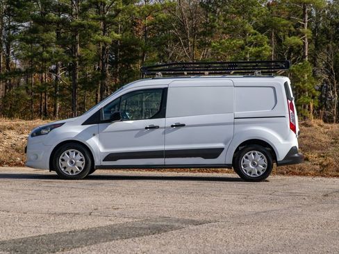 Used 2015 Ford Transit Connect XLT image 9