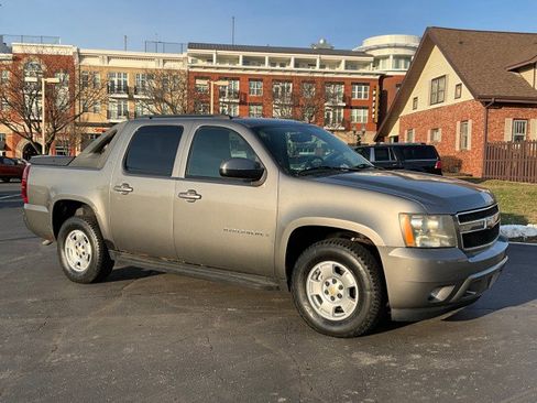 Used 2009 Chevrolet Avalanche LT w/ Convenience Package #1 image 31